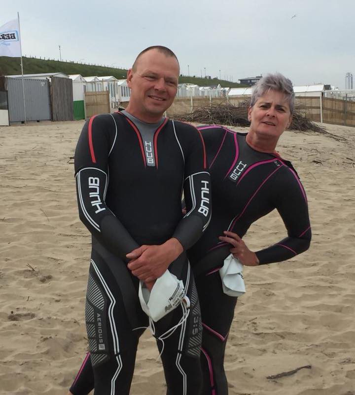 Erik en Bianca voltooien triathlon Zandvoort