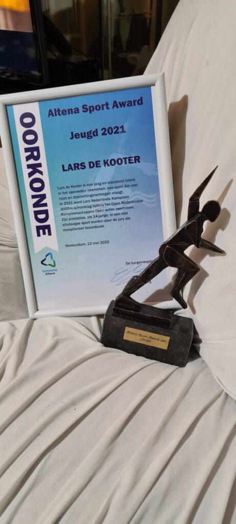 Oorkonde en beeld Altena Sport Award